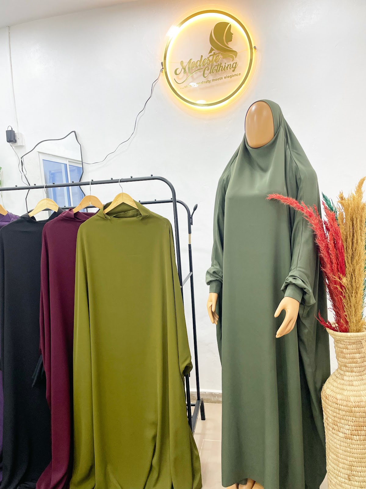 Modeste Premium Amanah full-length overhead jilbab