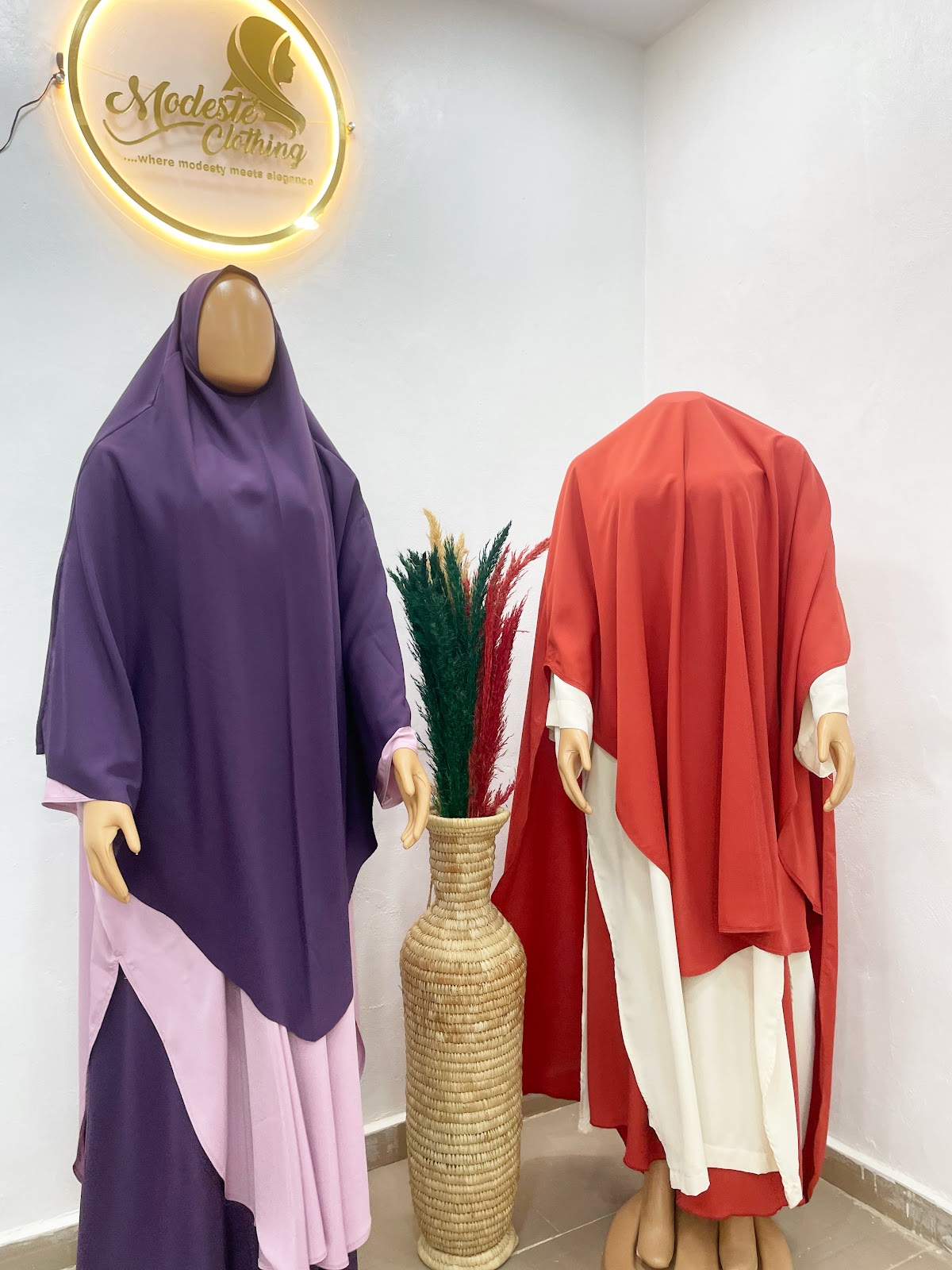 Modeste Layali split sets dual color display