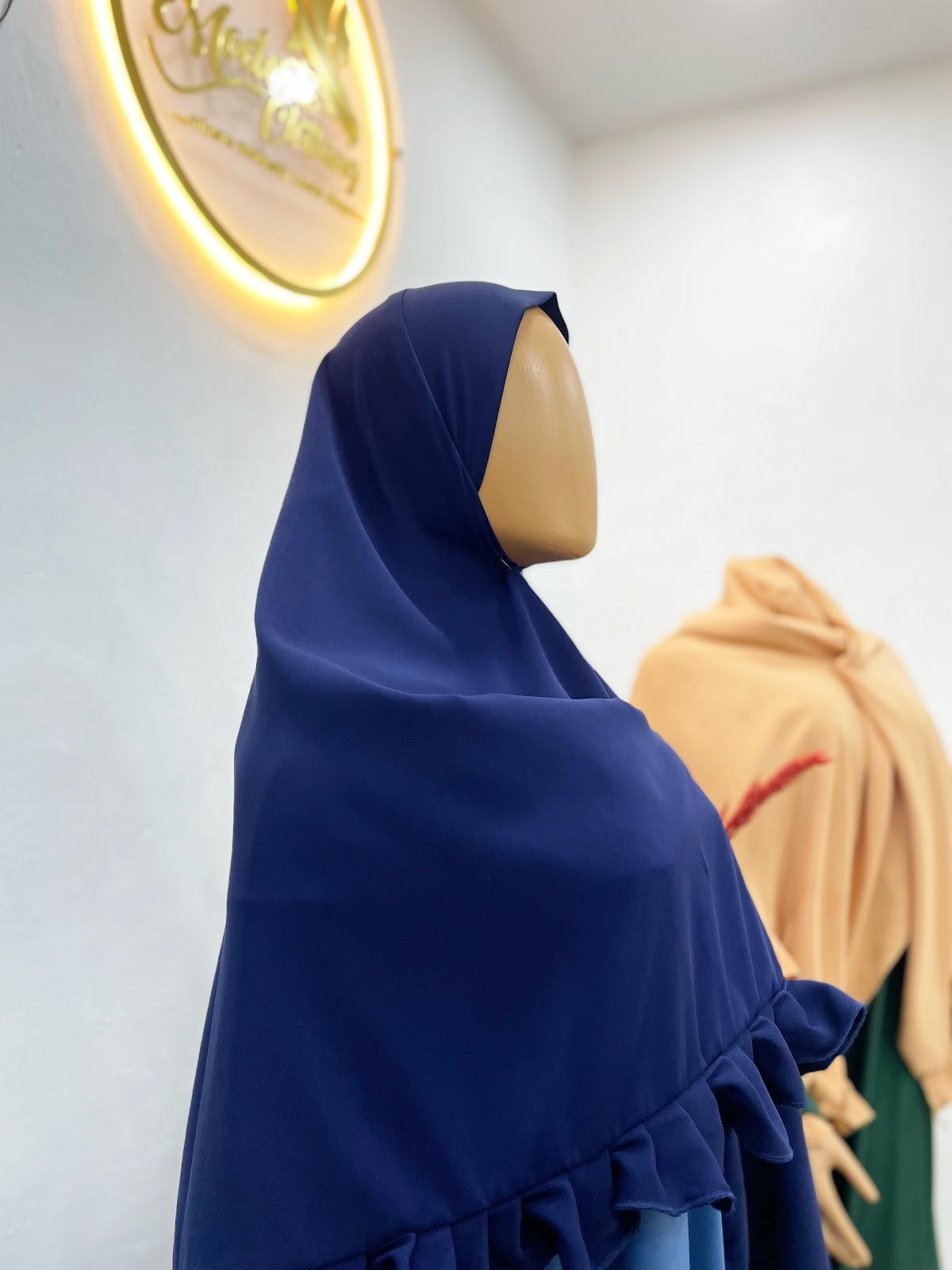 Modeste Afeefa ruffled border tied khimar